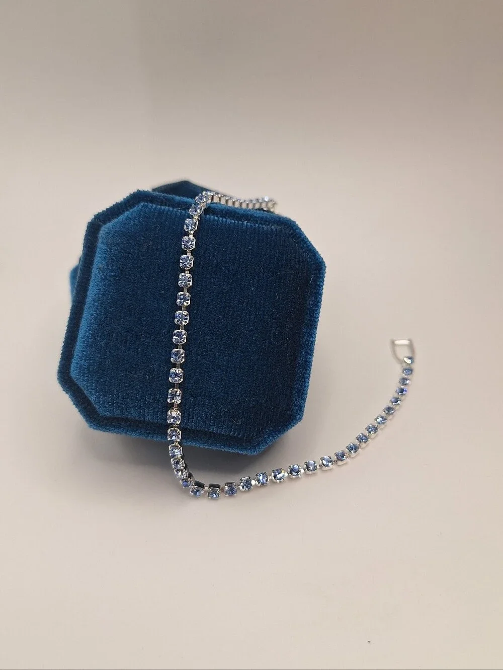 NWT Swarovski Crystal Light Blue Tennis Bracelet Silvertone